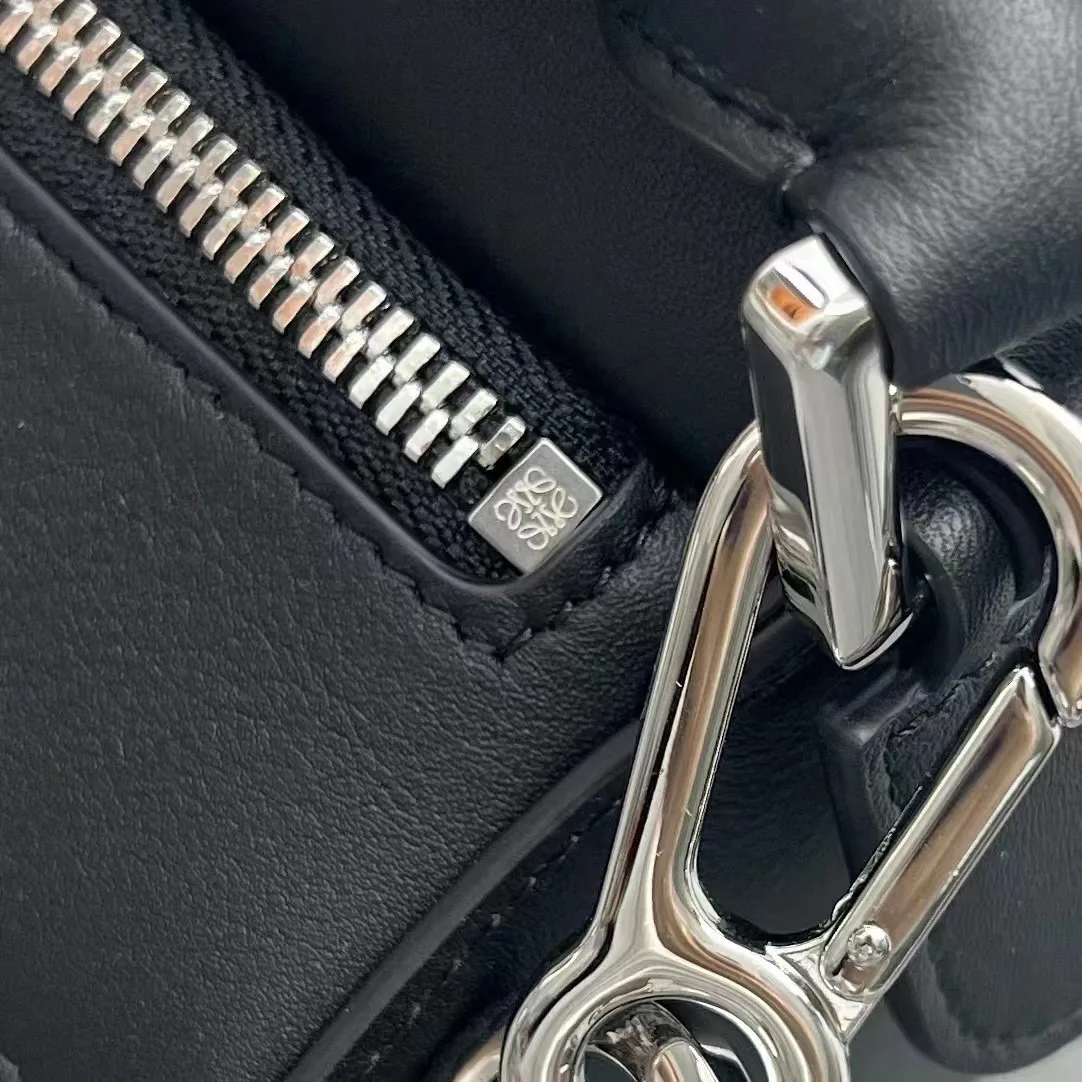 Alternative view of Loewe Small Puzzle Bag Black /