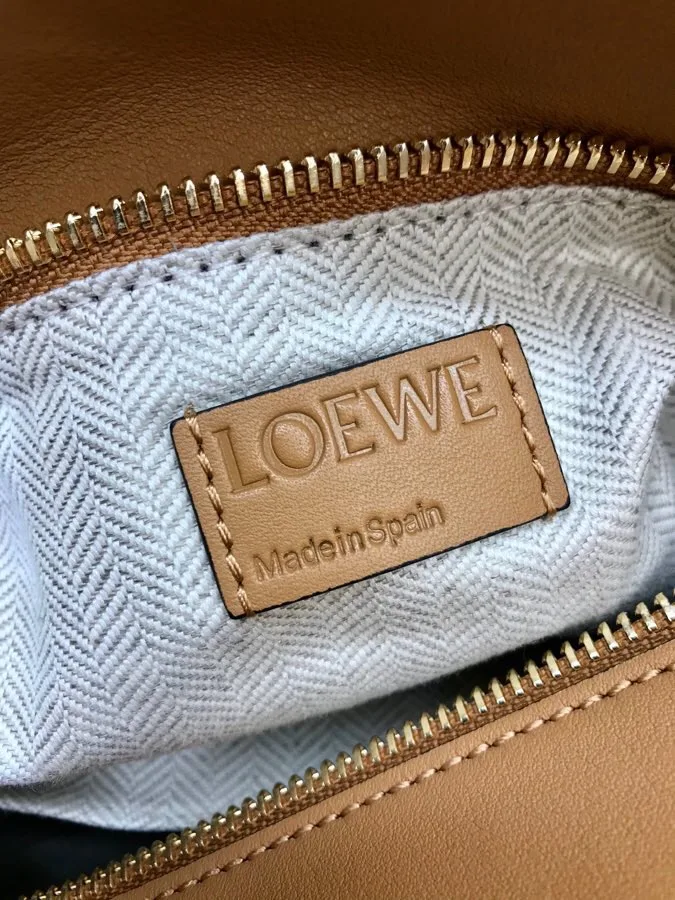 Loewe Small Puzzle Bag Brown / - Image 9