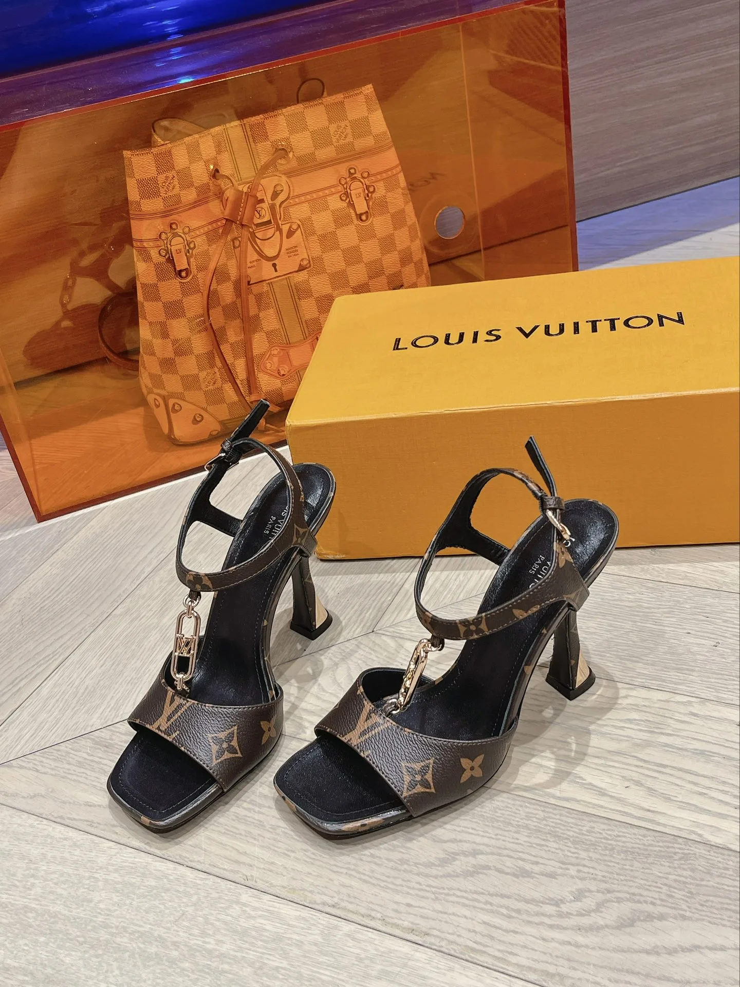 Alternative view of Louis Vuitton Sparkle Sandal Black / 3.7-inch