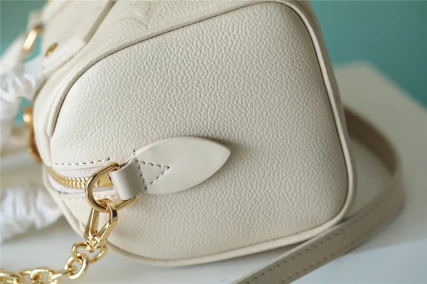 Louis Vuitton Speedy Bandouliere 20 White / - Image 7