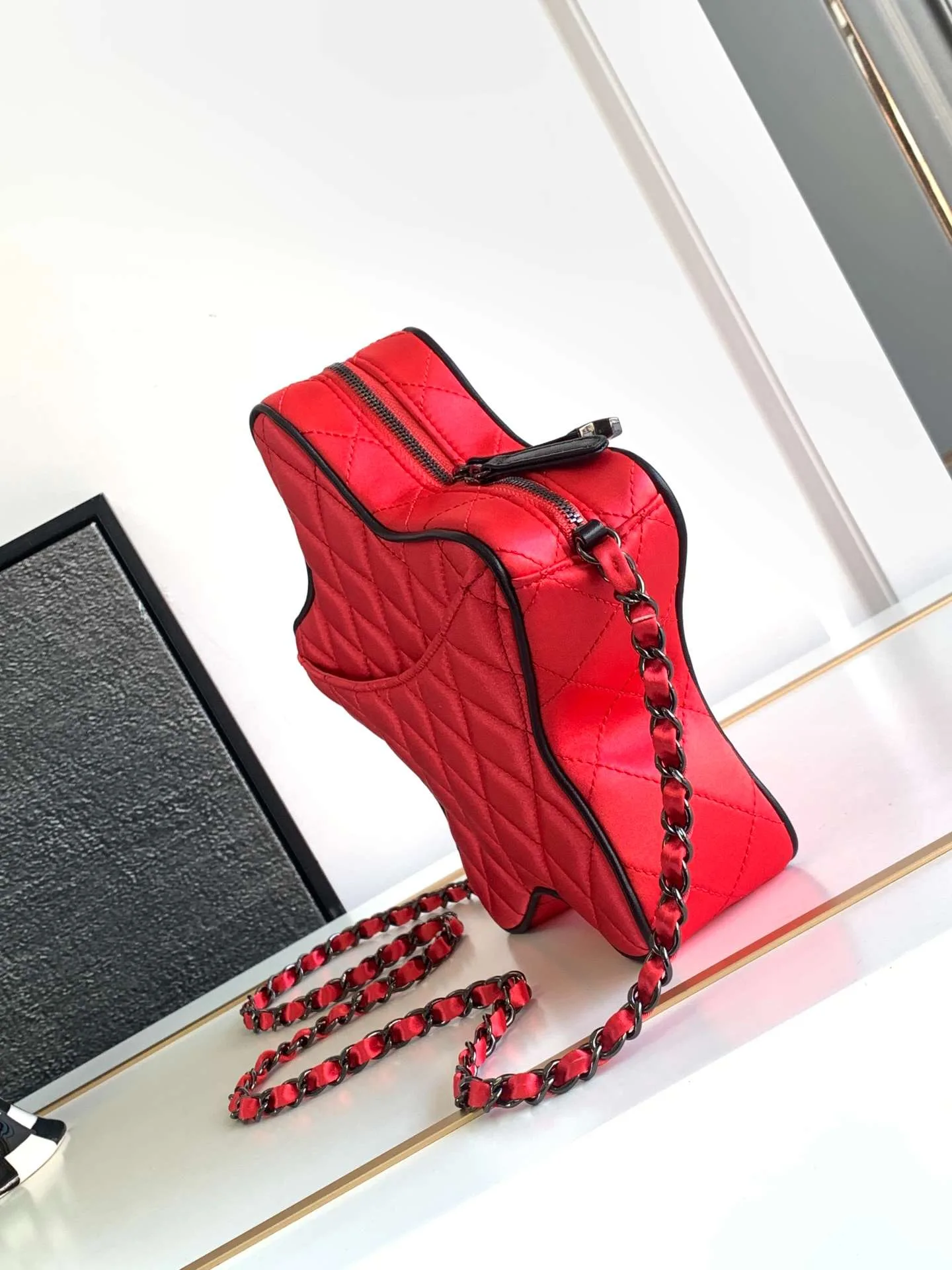 Chanel Star Handbag Red/Blue / - Image 10