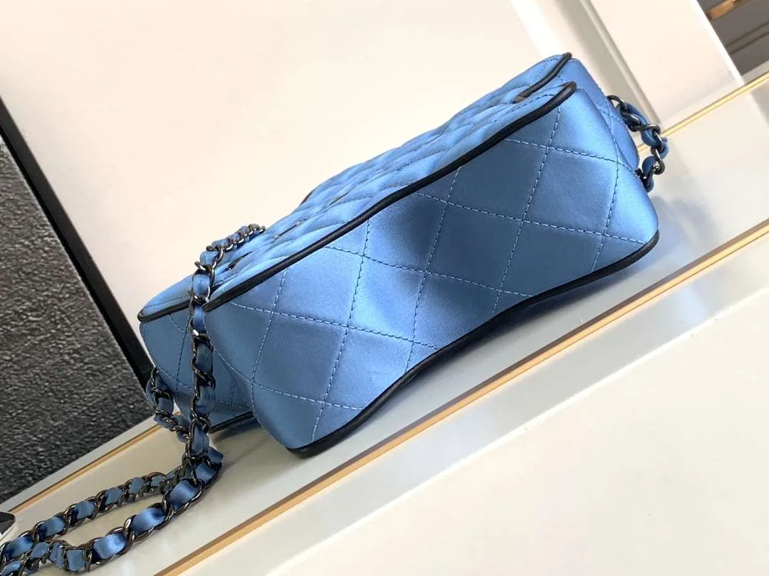 Chanel Star Handbag Red/Blue / - Image 9