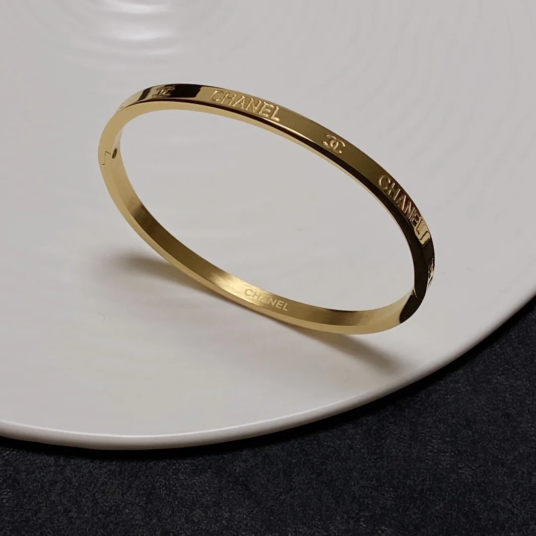 Chanel Strap Bracelet Gold - Image 3