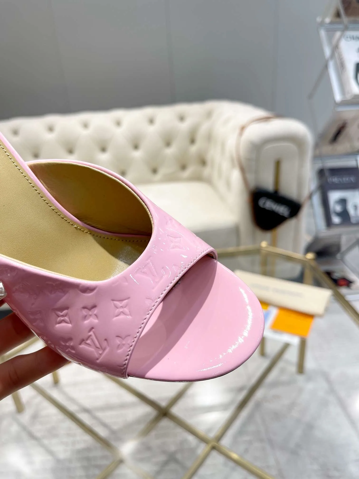 Louis Vuitton Super Mule White 1ACJ51 - Image 7