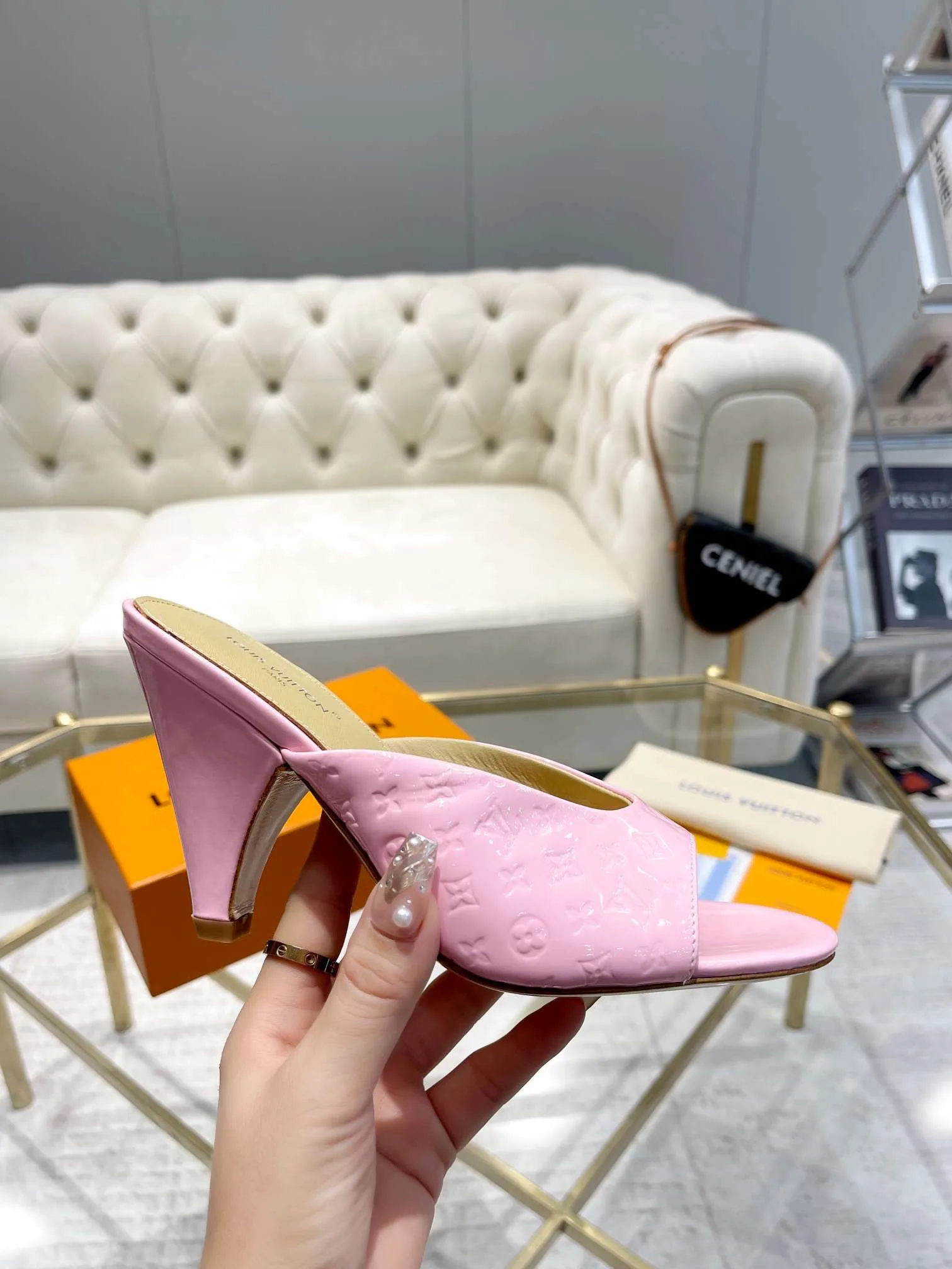Louis Vuitton Super Mule White 1ACJ51 - Image 3