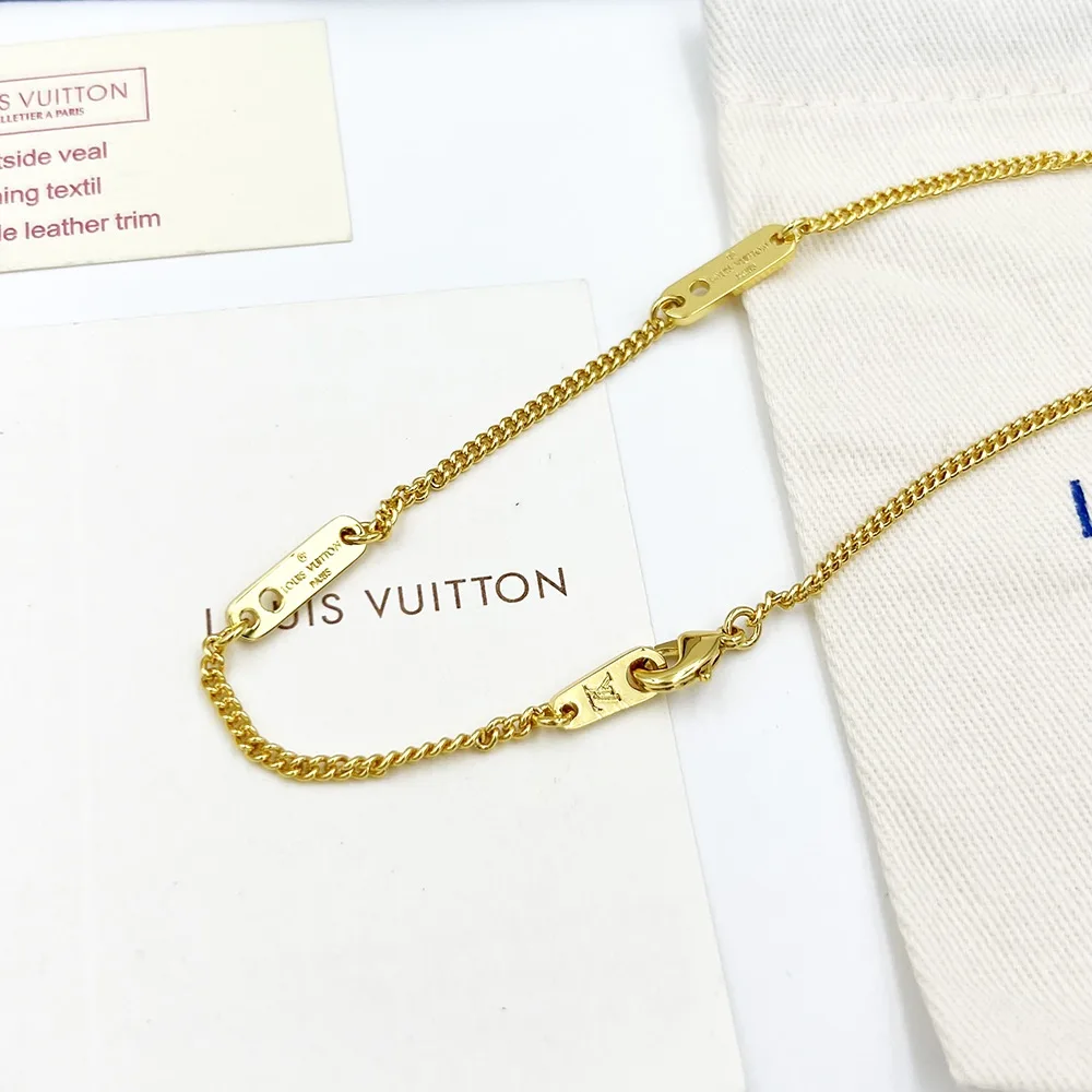 Louis Vuitton The Trunk Locket Necklace Gold - Image 4
