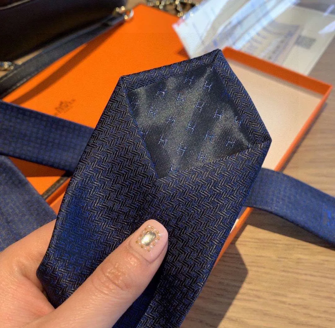 Hermes Tie 7 Faconnee New H Navy Blue - Image 5