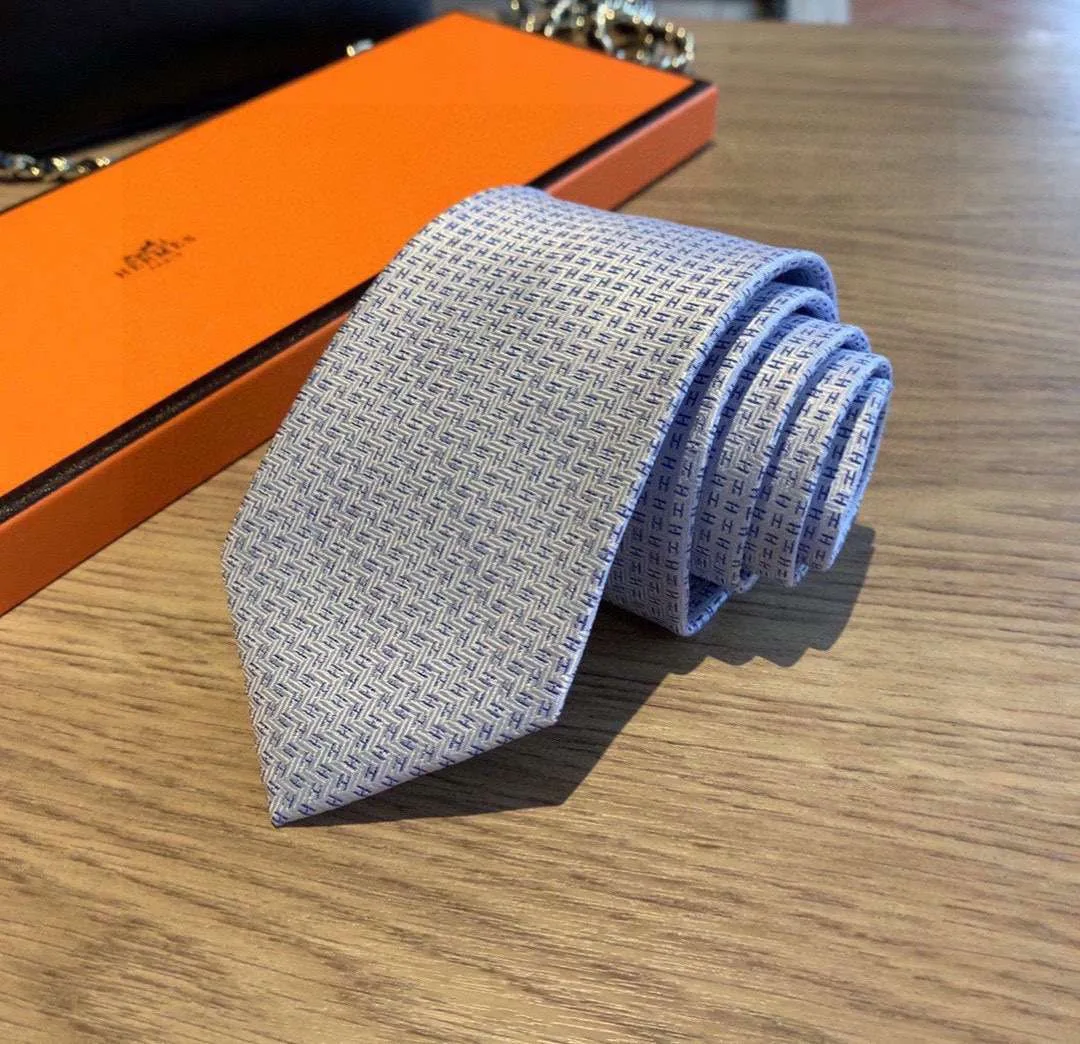 Alternative view of Hermes Tie 7 Faconnee New H Grey