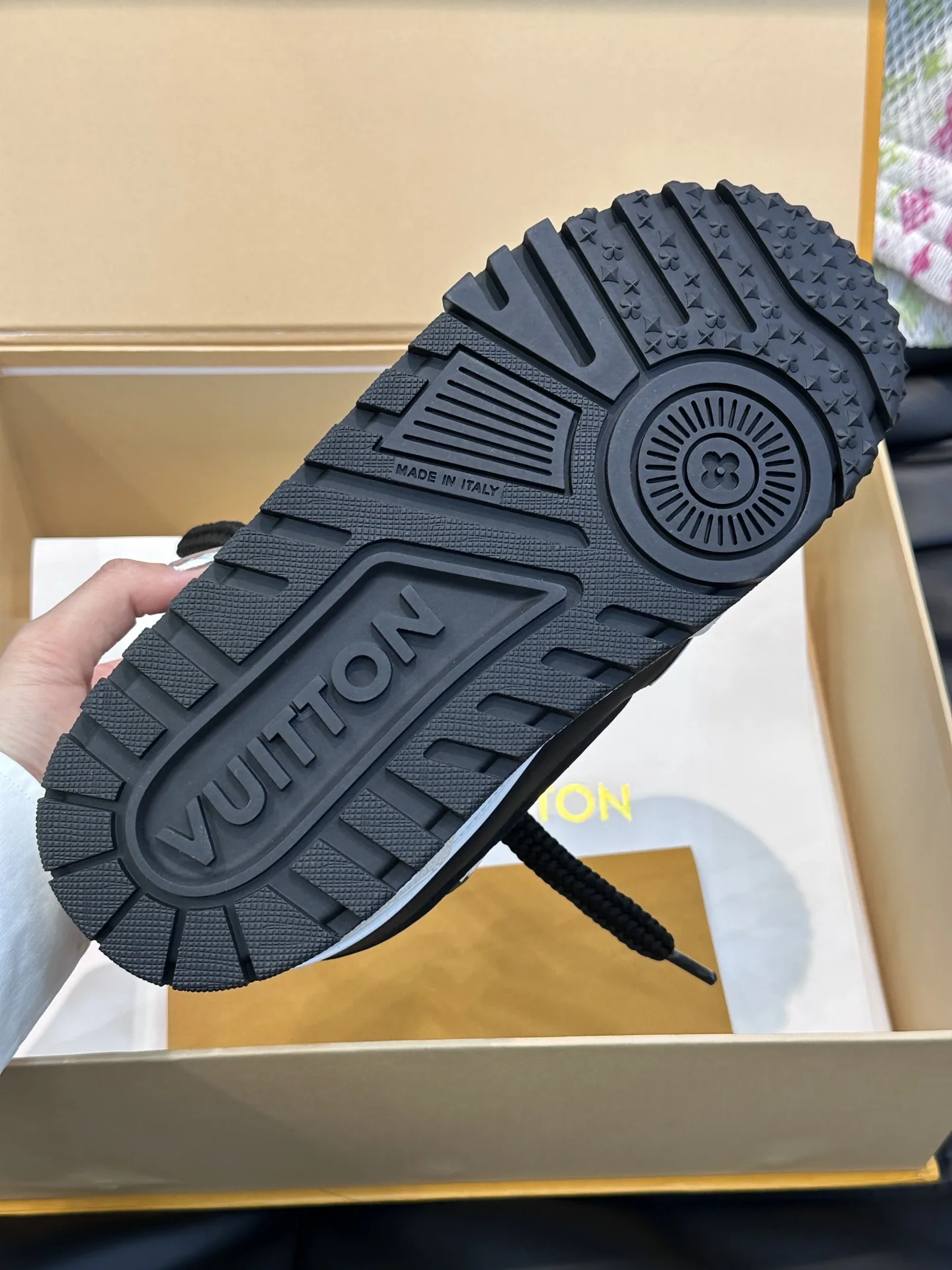 Louis Vuitton Trainer Maxi Sneaker LV Blue - Image 2