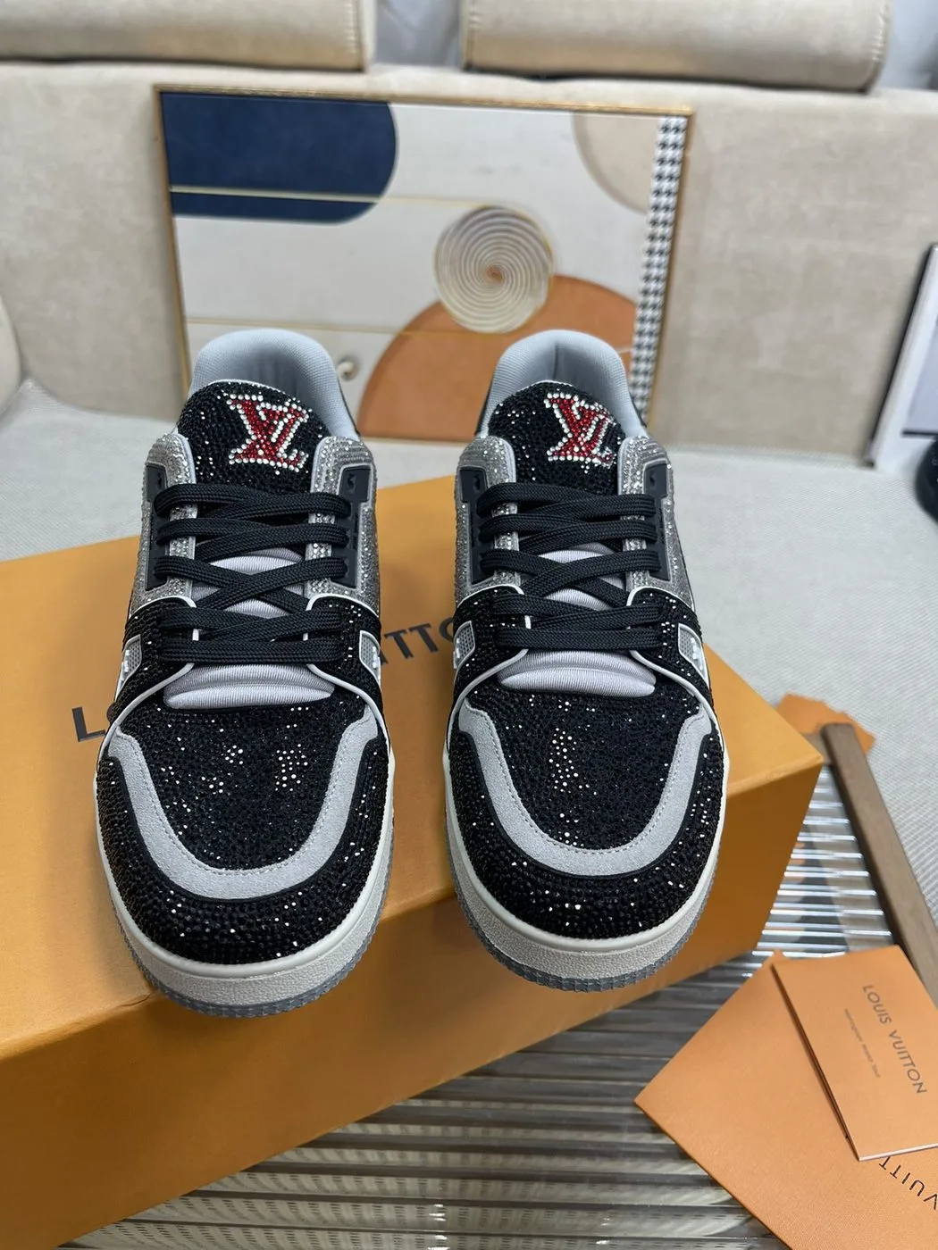 Louis Vuitton Trainer Sneaker LV Black/Silver - Image 5