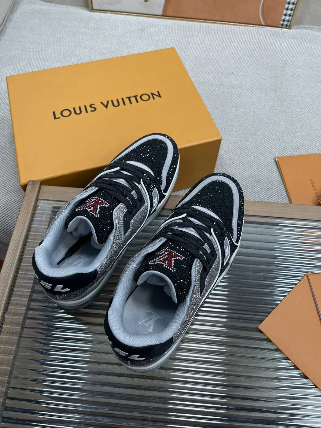 Alternative view of Louis Vuitton Trainer Sneaker LV Black/Silver