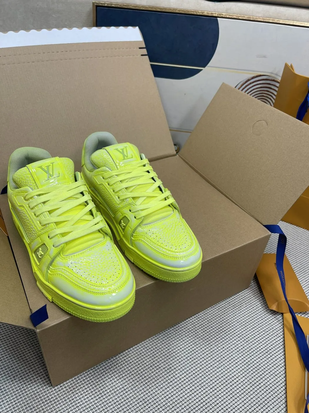 Louis Vuitton Trainer Sneaker LV Yellow - Image 3