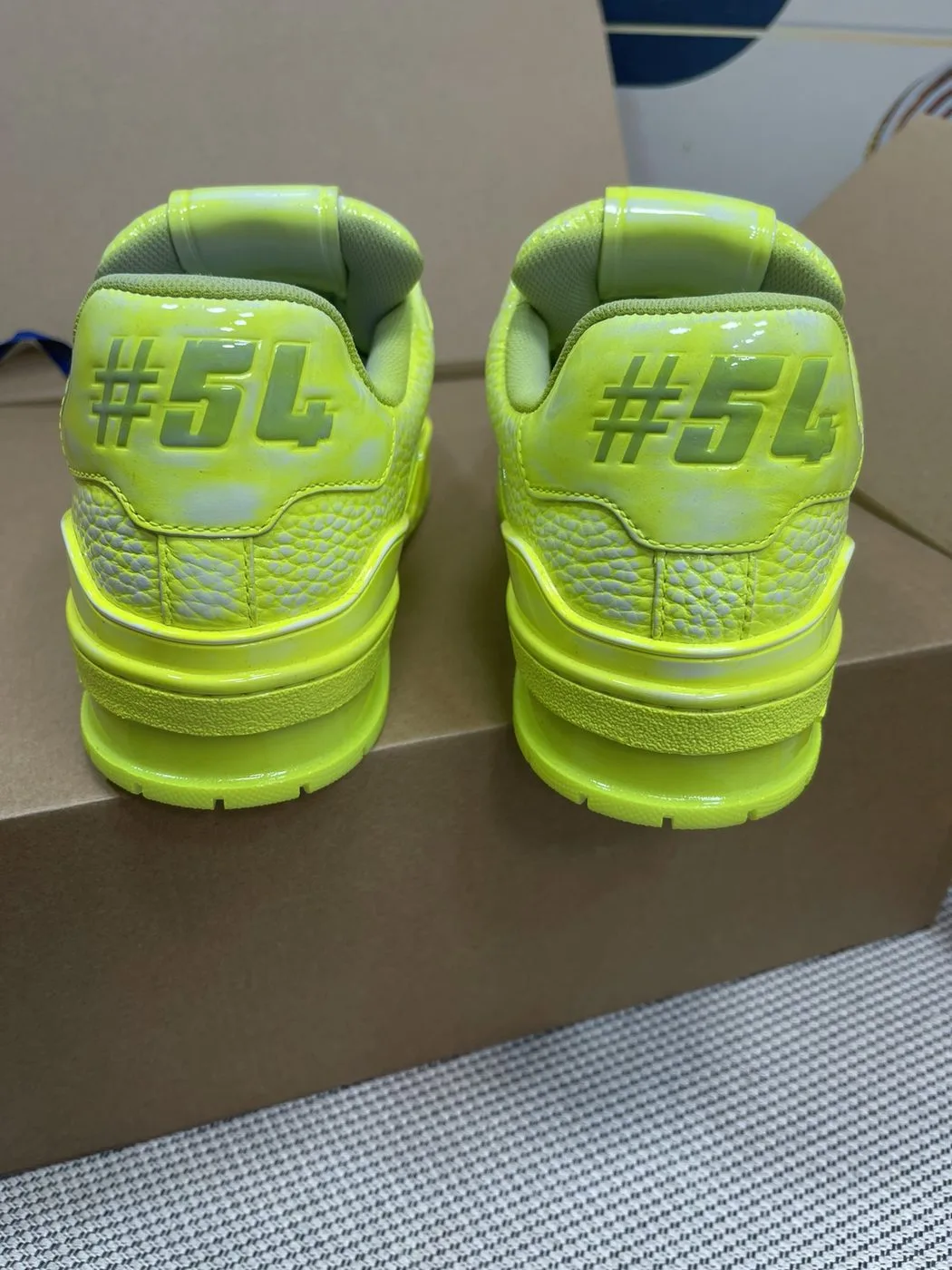 Louis Vuitton Trainer Sneaker LV Yellow - Image 5