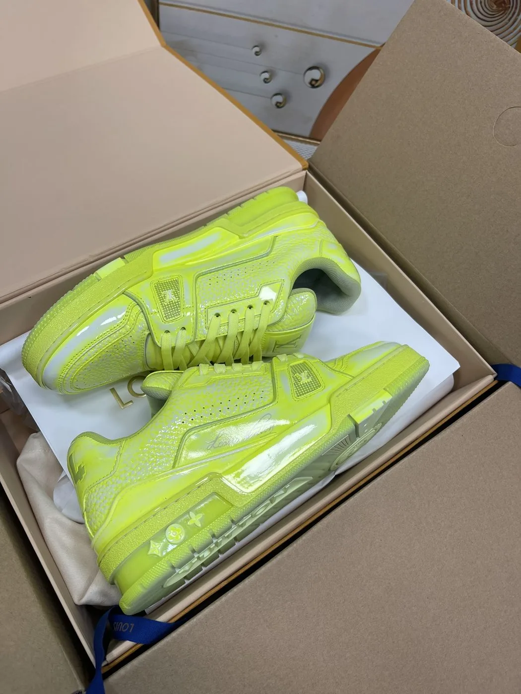 Alternative view of Louis Vuitton Trainer Sneaker LV Yellow