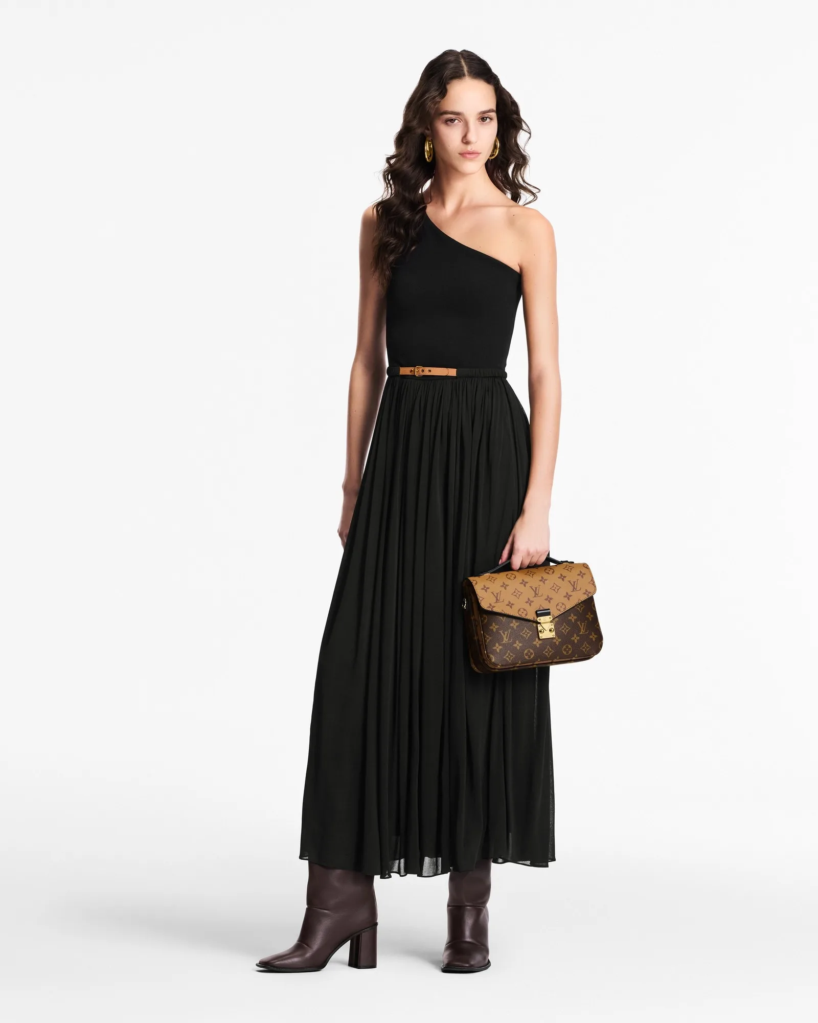 Louis Vuitton Pochette Metis Shoulder Bag / Brown Monogram Reverse Canvas Gold Hardware - Image 3