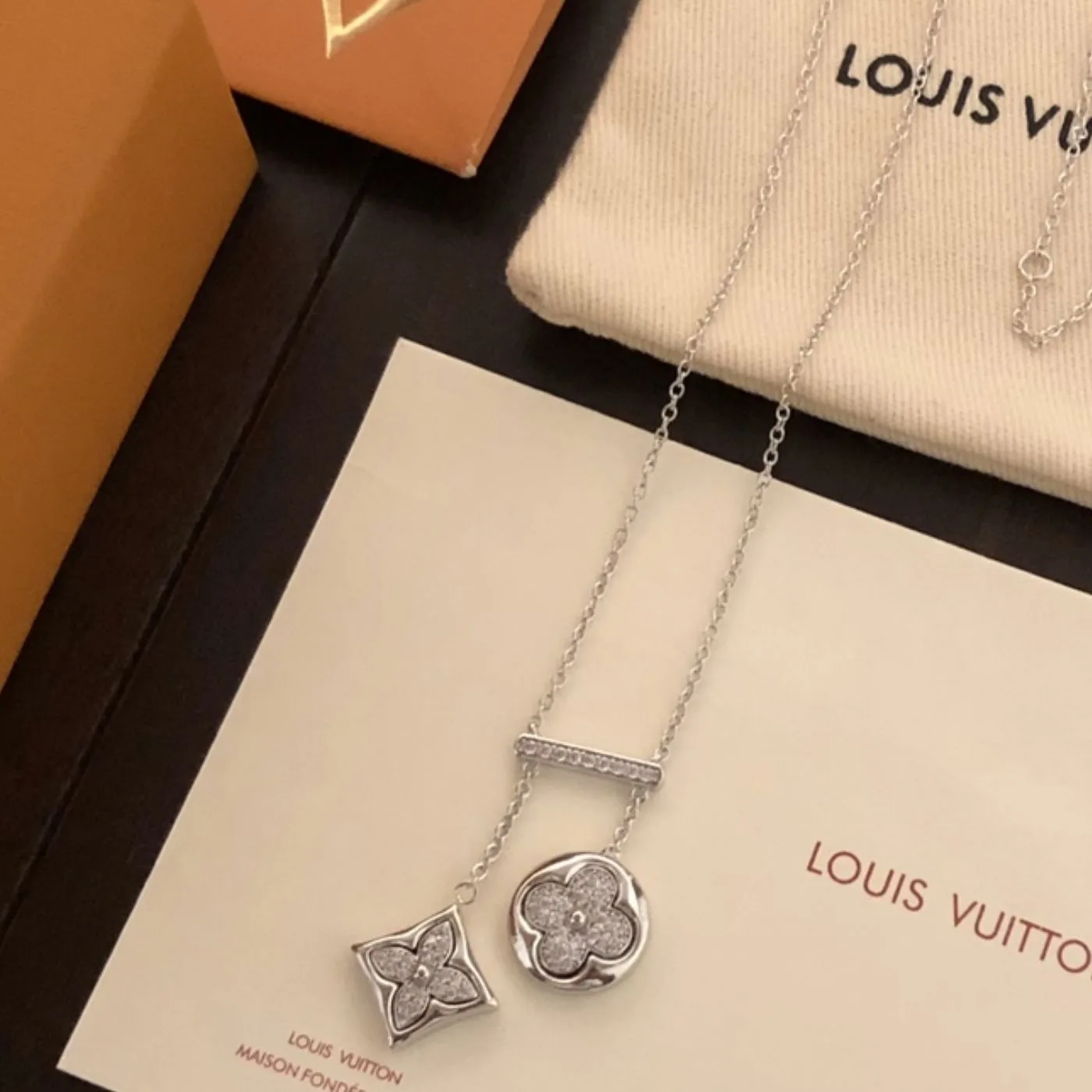 Alternative view of Louis Vuitton Two Blossom Necklace Silver Tone