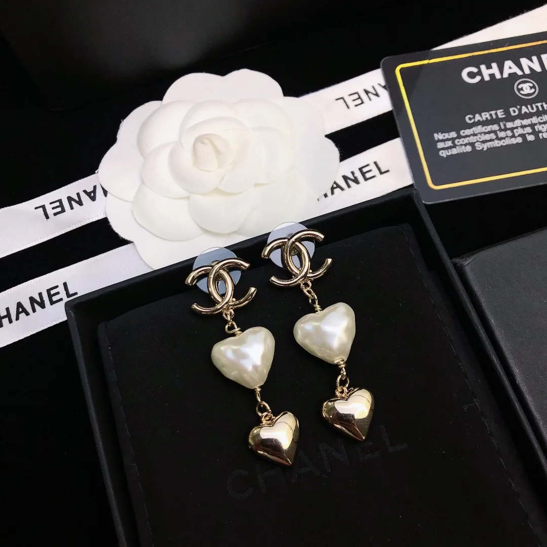 Chanel Two Hearts