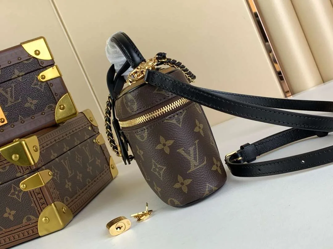 Alternative view of Louis Vuitton Vanity Chain Pouch Brown /