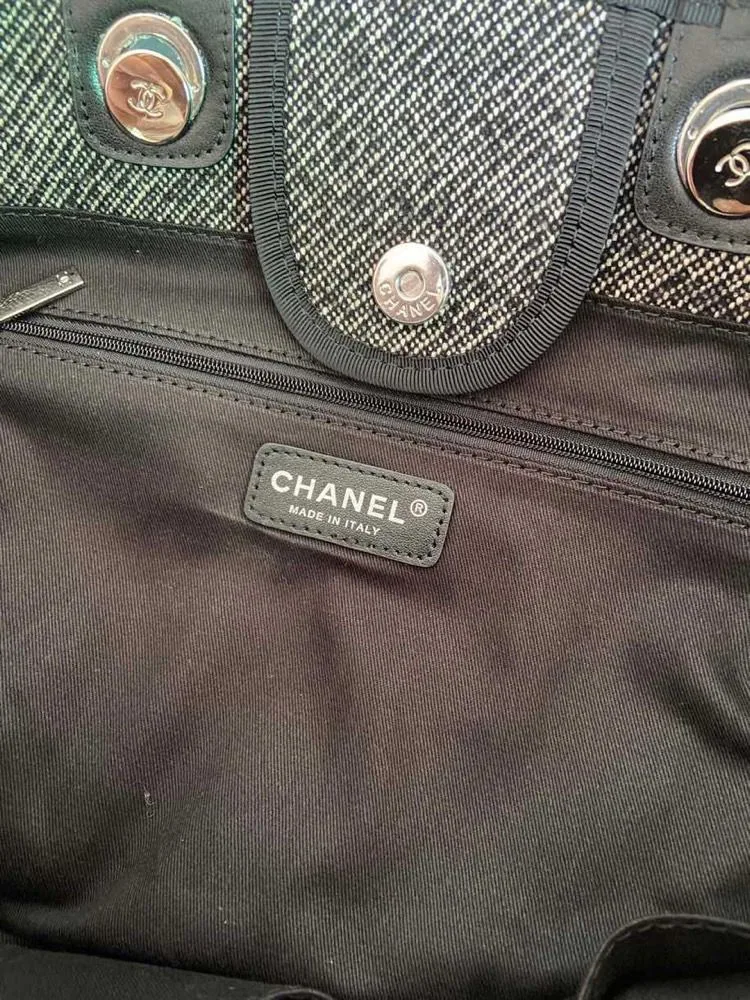 Chanel Shopping Large Tote Bag / Grey Silver Hardware - Image 7