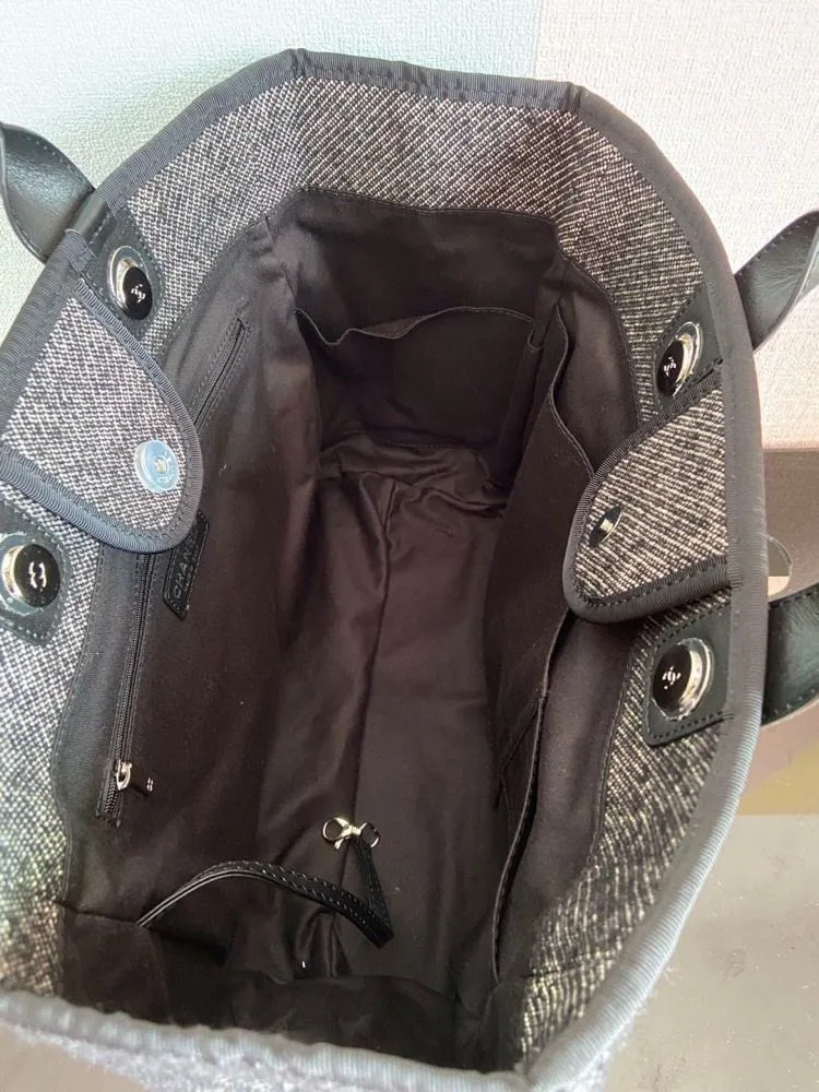Chanel Shopping Large Tote Bag / Grey Silver Hardware - Image 8