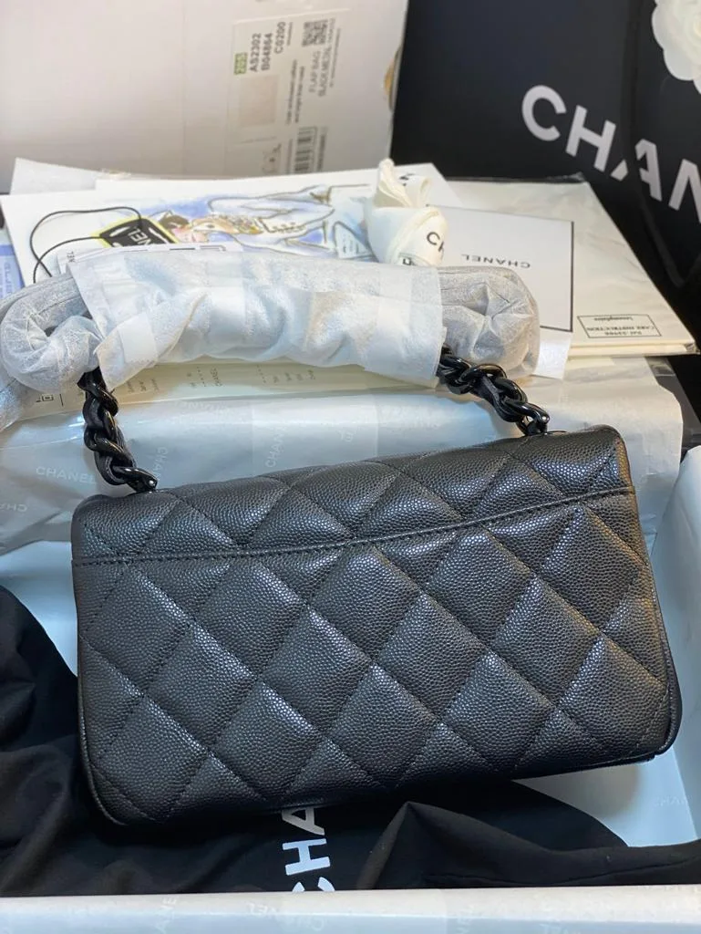 Chanel Small Flap Bag Black / - Image 3
