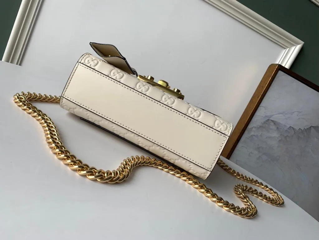 Gucci GG Embossed Padlock Shoulder Bag White Milky / - Image 5
