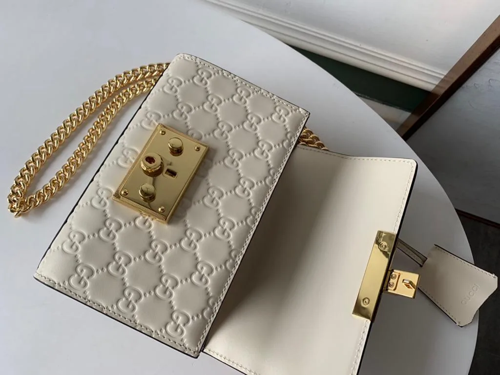 Gucci GG Embossed Padlock Shoulder Bag White Milky / - Image 6