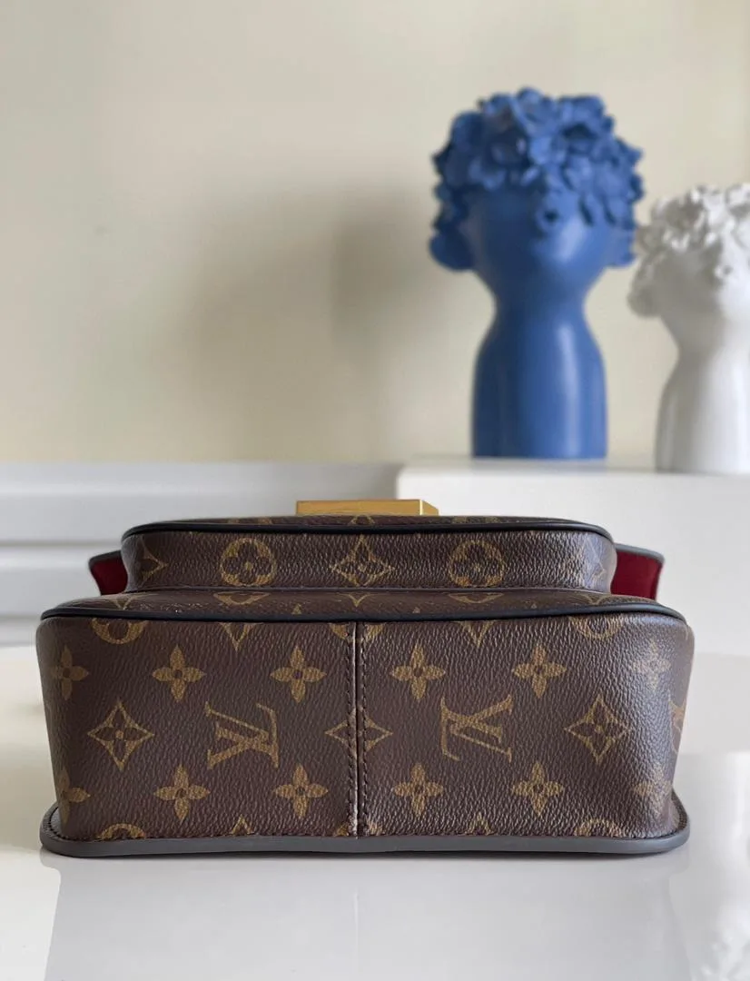 Louis Vuitton Passy Monogram Canvas - Image 4