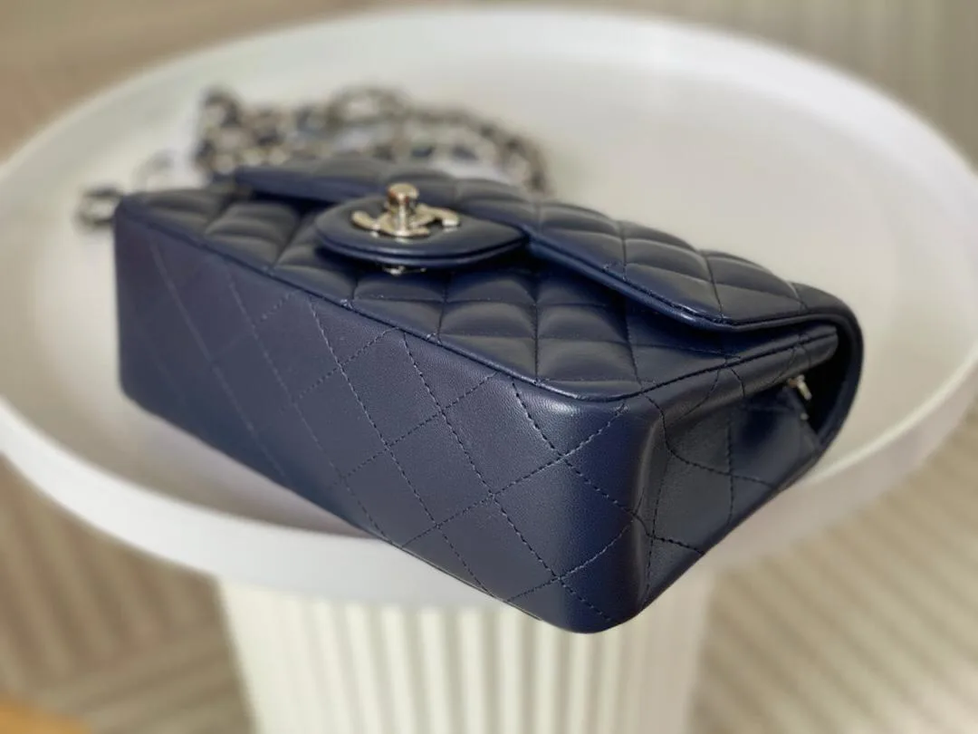 Chanel Classic Handbag Navy Blue - Image 3