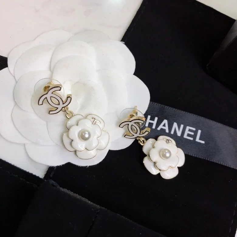 Chanel White Camellia Flower Earrings Gold Tone - Image 7