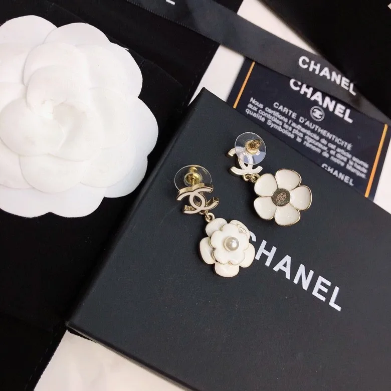 Chanel White Camellia Flower Earrings Gold Tone - Image 6