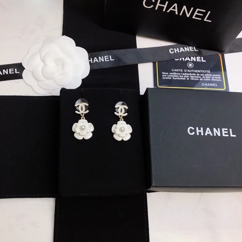 Chanel White Camellia Flower Earrings Gold Tone - Image 4