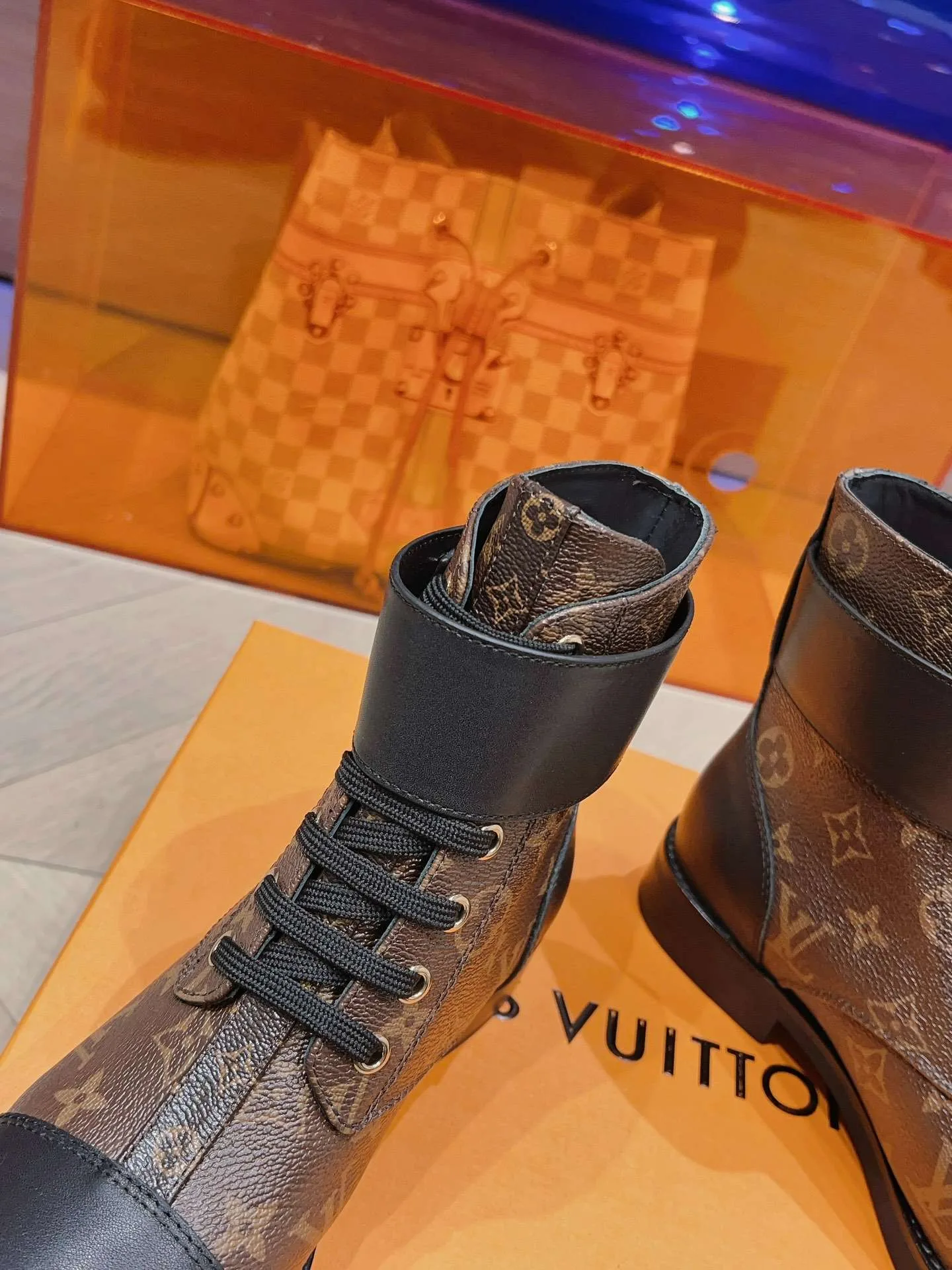 Louis Vuitton Wonderland Flat Ranger Brown 1AAV61 - Image 7