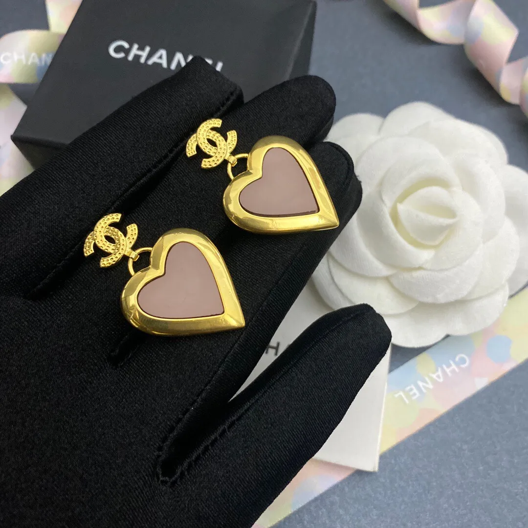Chanel Yellow Thick Border Heart Earrings Gold Tone - Image 3