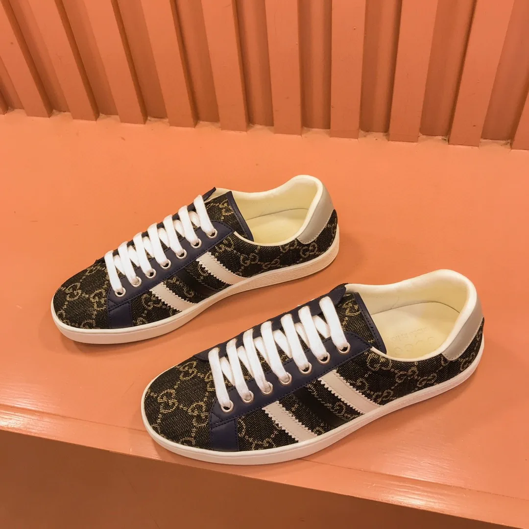 Gucci x Adidas Men’s With GG Sneakers Black