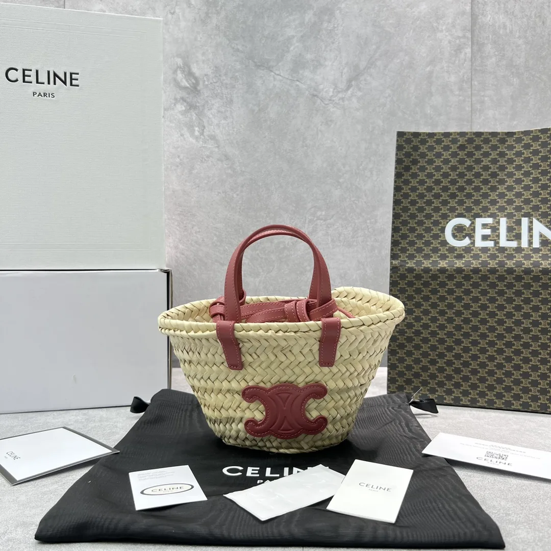 Celine Teen Triomphe