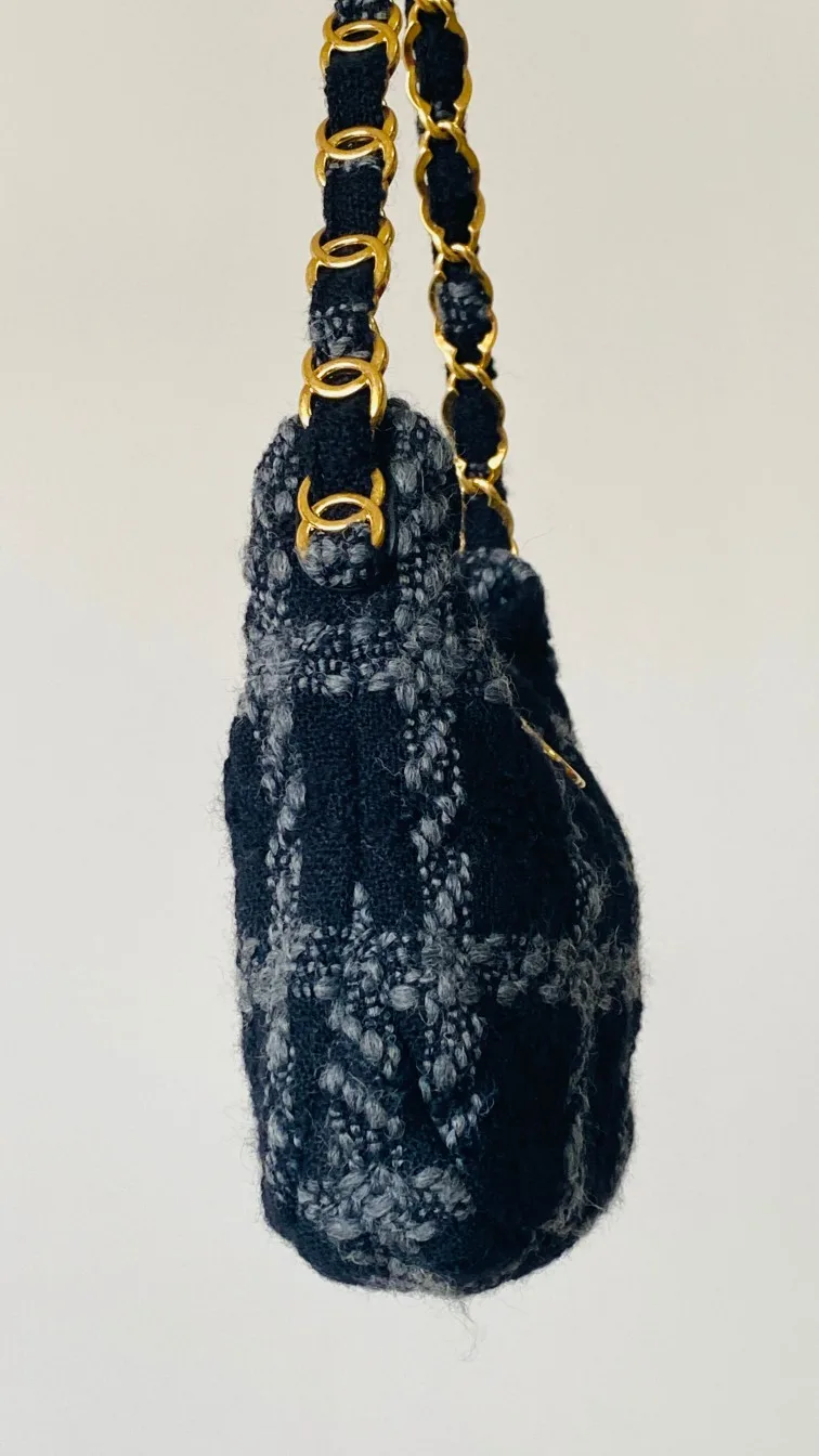Chanel Tweed Black Hobo Bag 6,/17 - Image 9