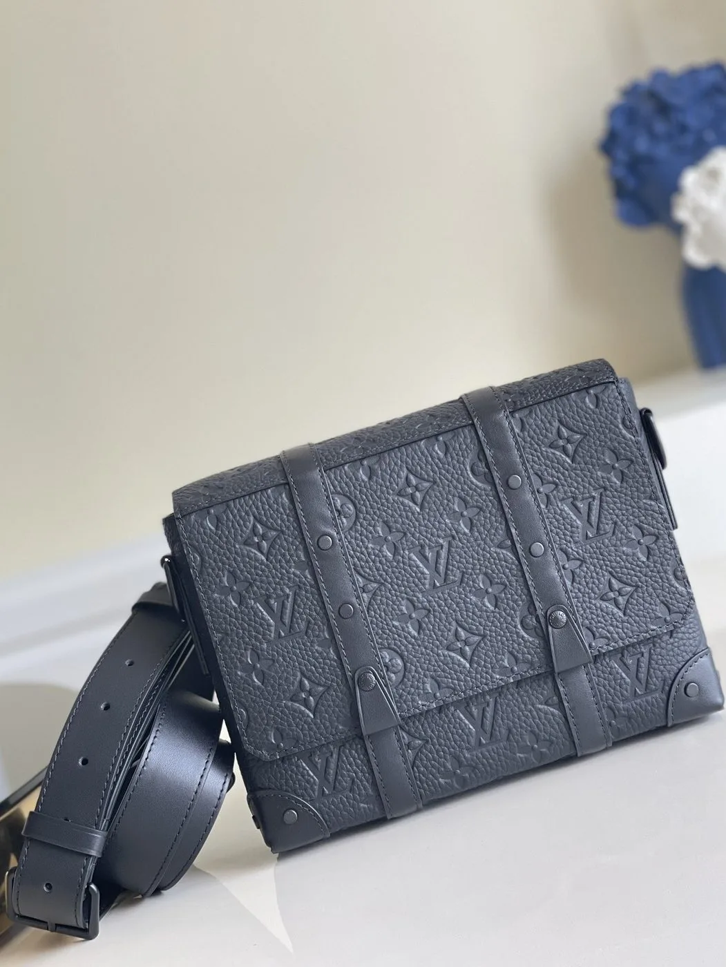 Louis Vuitton Trunk