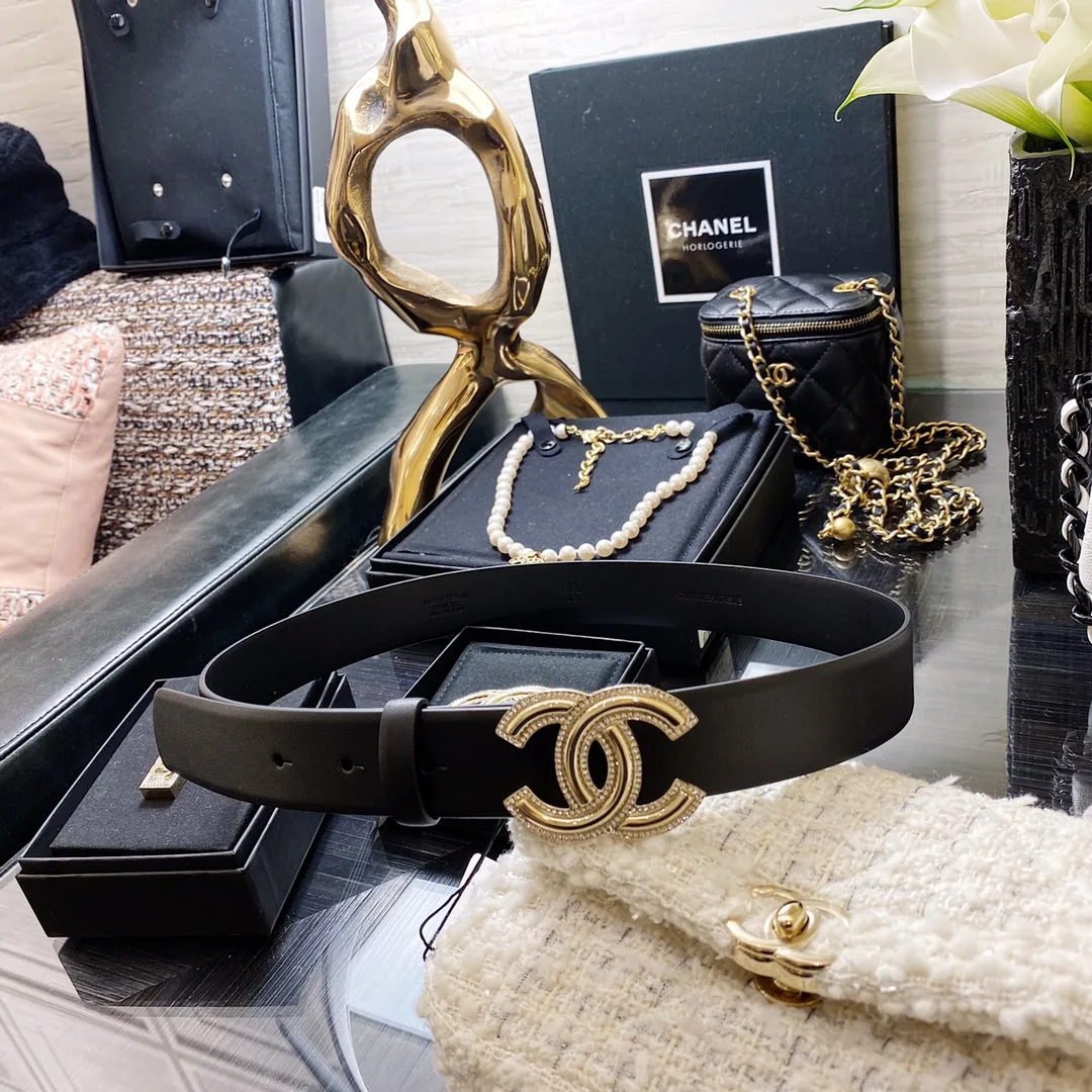 Chanel Mini Stone Interlocking C Buckle Belt Black - Image 3