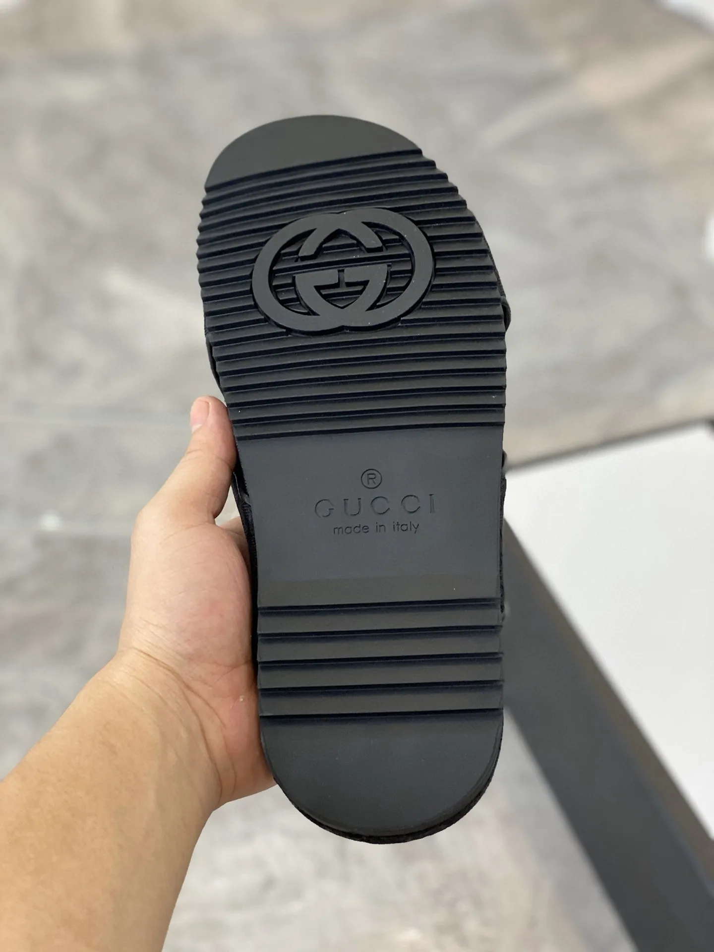 Gucci Mens GG Crisscross Slide Sandals Black - Image 6