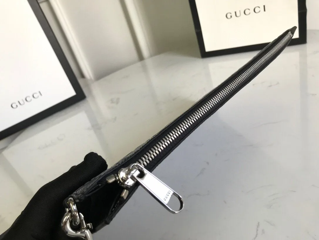 Gucci GG Embossed Pouch Black , Men’s Pouch / - Image 4