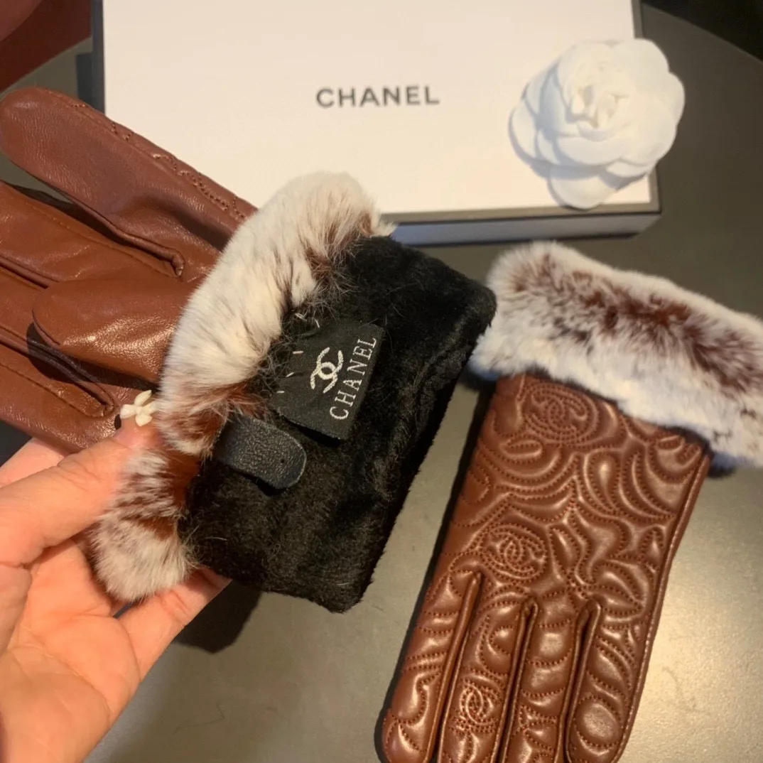 Chanel Gloves In Brown - Image 6