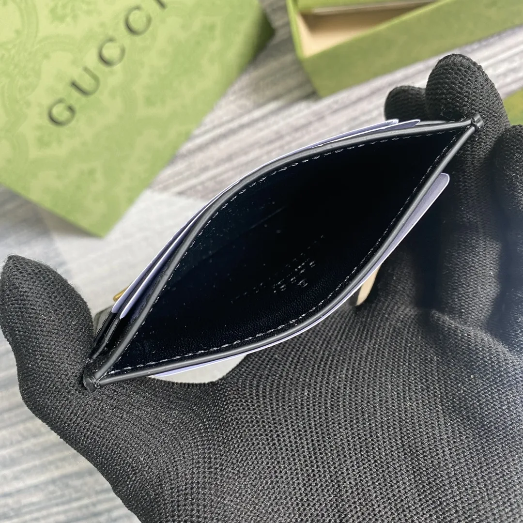 Gucci GG Marmont Card Case Black Gold Toned Hardware / - Image 3