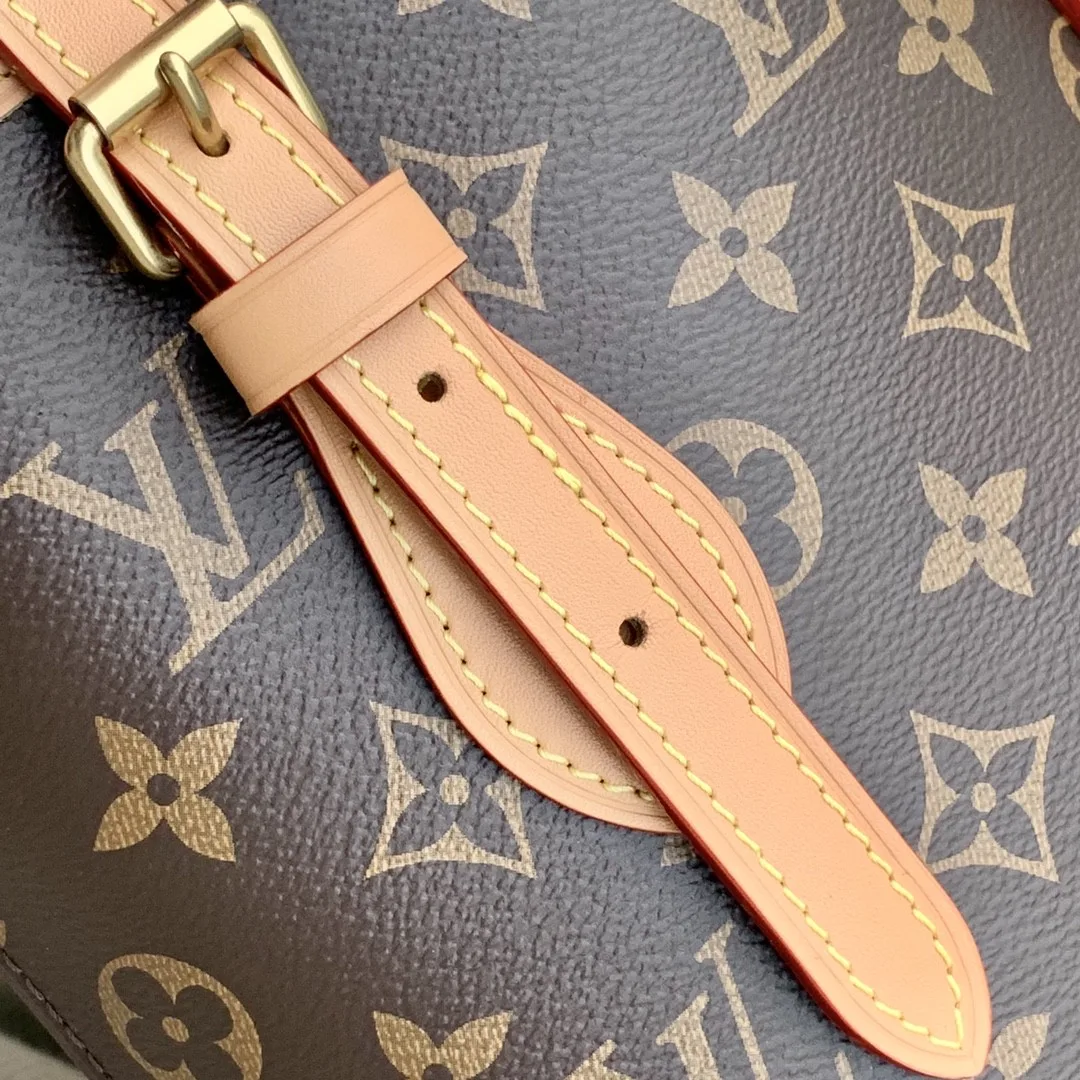 Louis Vuitton Petit Bucket Bag Monogram Canvas - Image 3