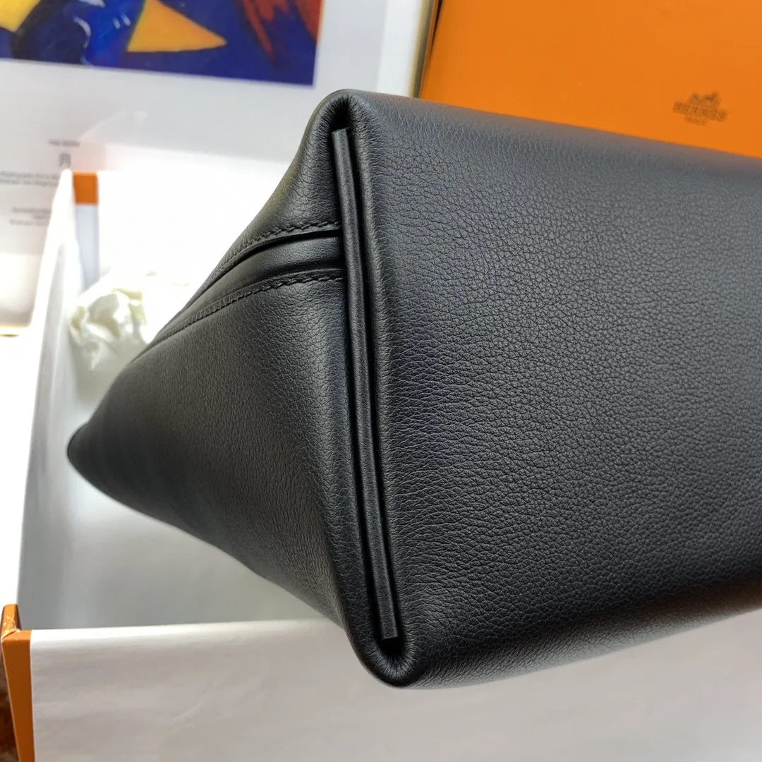 Hermes Clemence Swift Black - Image 6