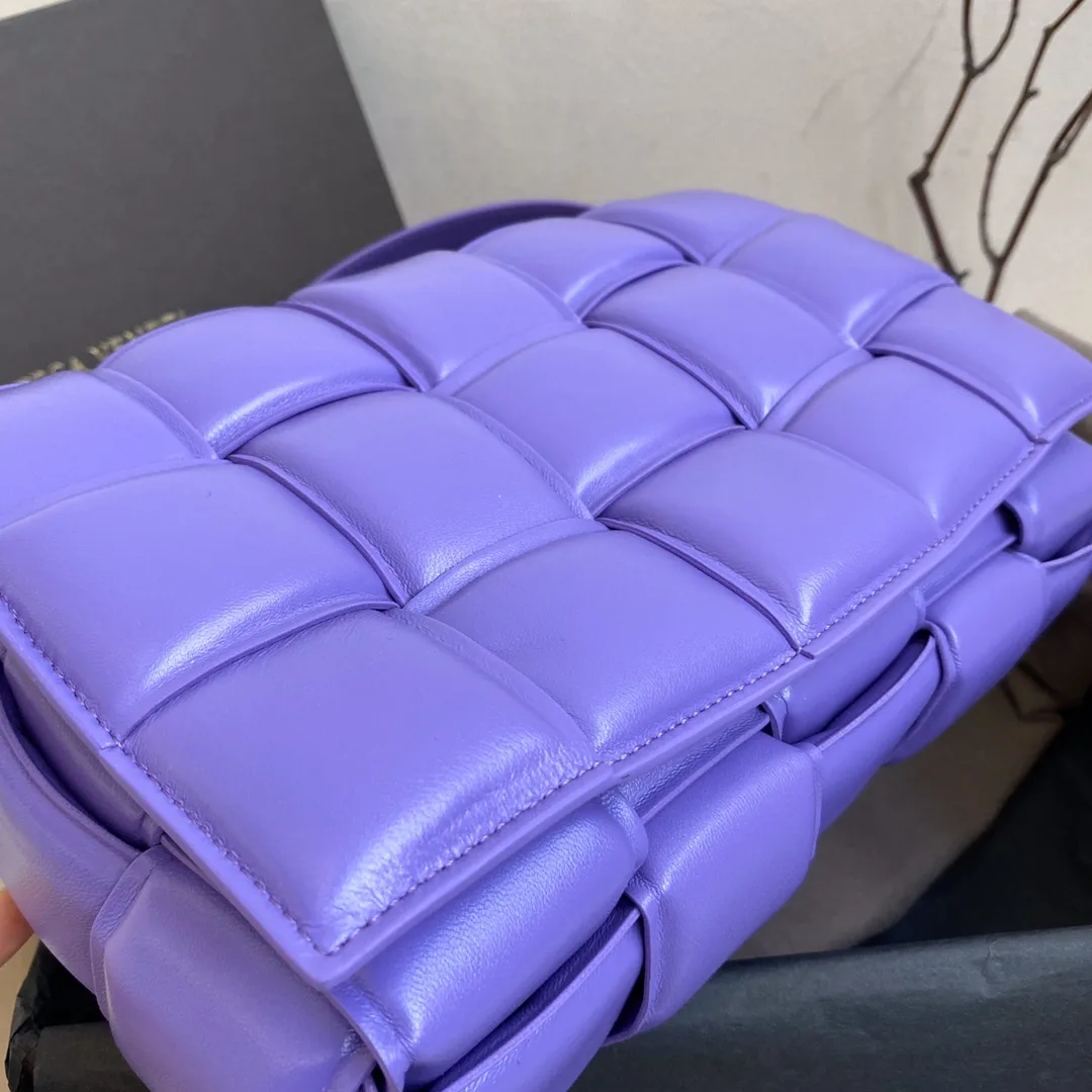 Bottega Veneta Padded Cassette Bag / In Violet - Image 3