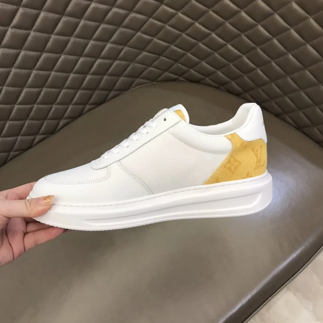 Louis Vuitton Rivoli Sneaker Monogram Metallic Canvas White/Yellow - Image 5