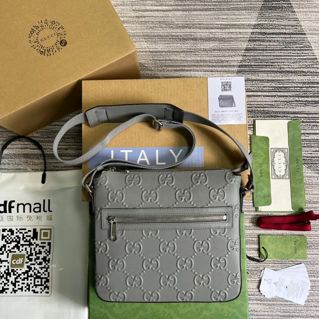 Gucci GG Embossed