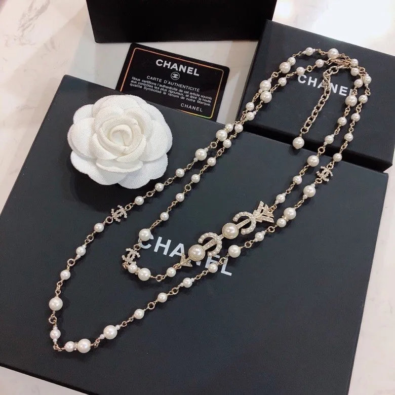 Chanel Accessories Pearl