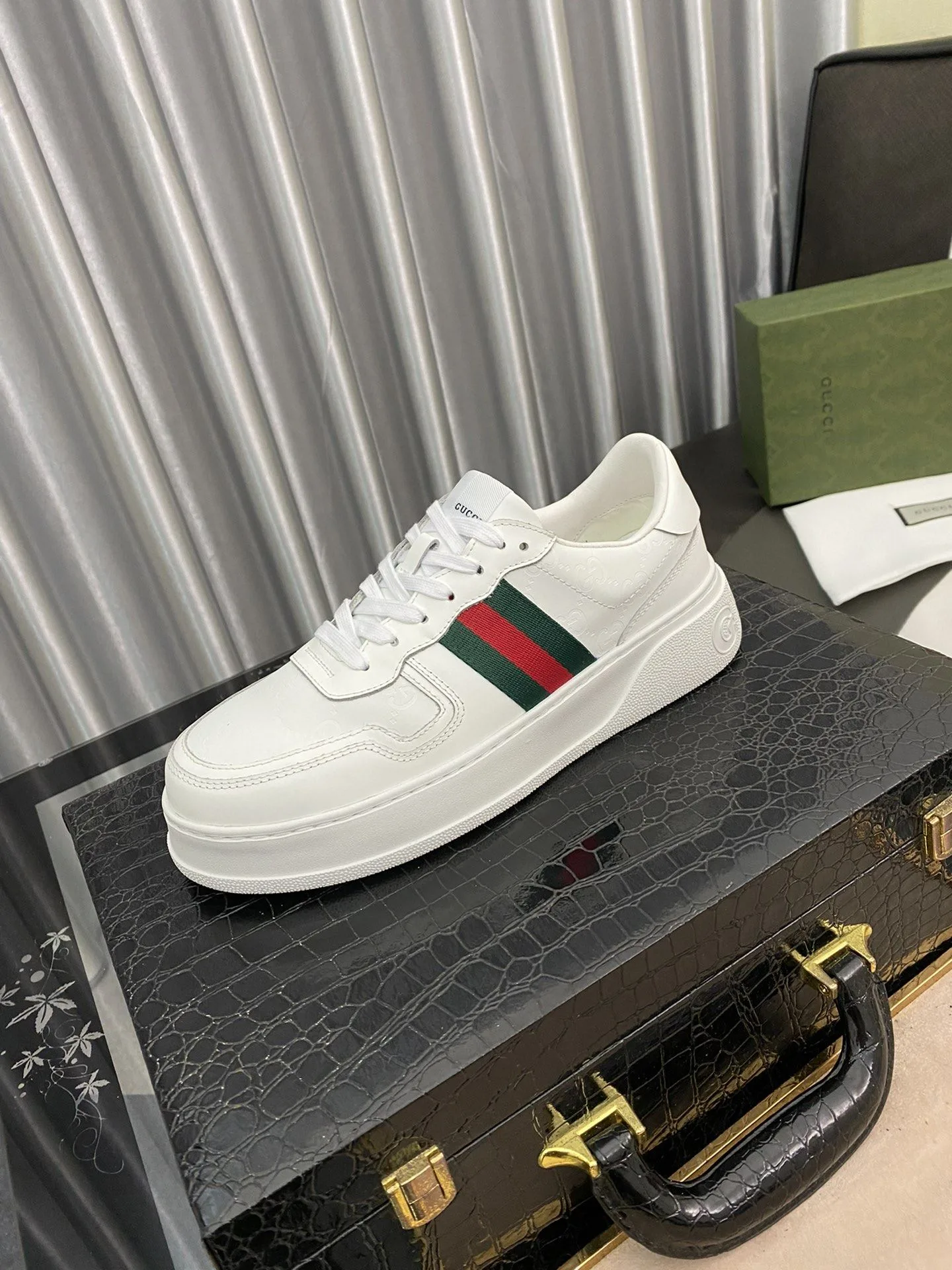 Gucci Men’s GG Sneaker With Web White - Image 3